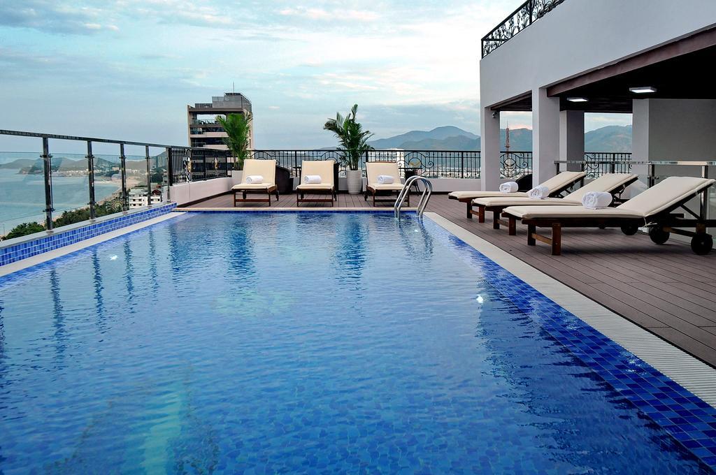 Apus Hotel Nha Trang Exterior photo